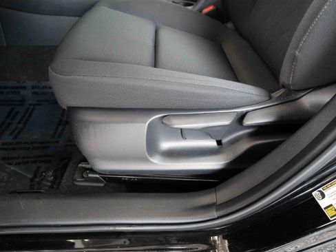 Certified 2024 Toyota Corolla LE image 13