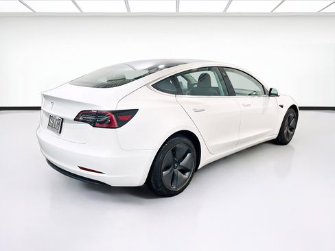Used 2019 Tesla Model 3 Long Range image 4