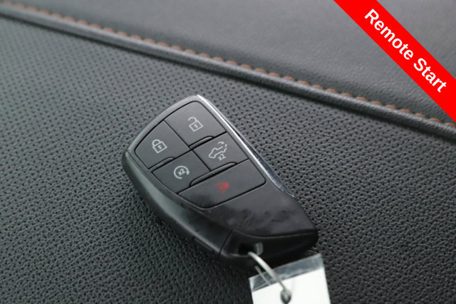 Used 2024 GMC Sierra 1500 AT4 w/ AT4 Preferred Package AWD/4WD image 3