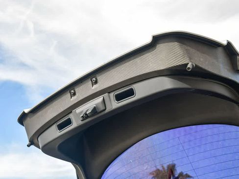 Used 2022 Toyota Prius Prime LE image 29