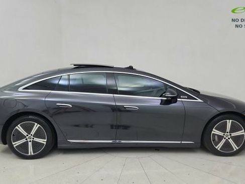 Used 2023 Mercedes-Benz EQS 450+ 4MATIC Sedan image 11