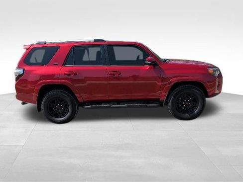 Used 2023 Toyota 4Runner SR5 Premium w/ Moonroof Package AWD/4WD image 2