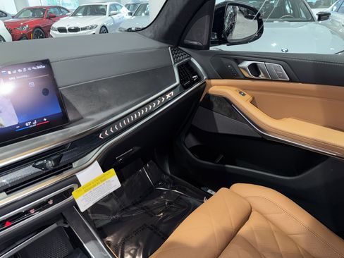 New 2026 BMW X7 xDrive40i w/ M Sport Package image 21