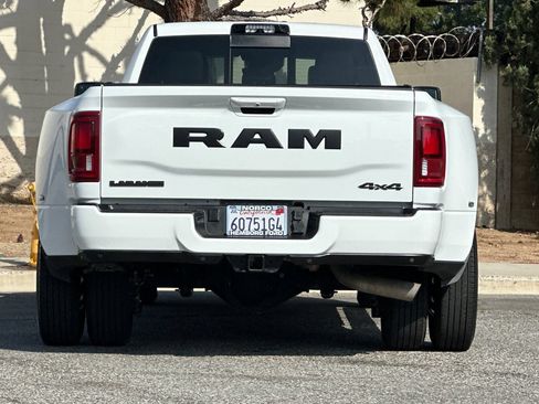Used 2025 RAM 3500 Laramie w/ Night Edition AWD/4WD image 5