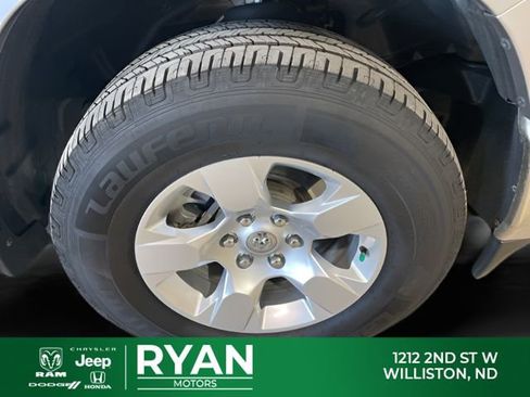 Used 2021 RAM 1500 Big Horn w/ Trailer Tow Group AWD/4WD image 14