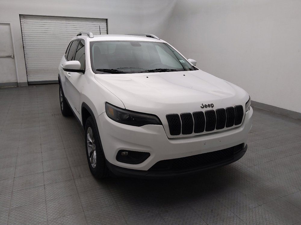 Used 2020 Jeep Cherokee Latitude Plus w/ Cold Weather Group AWD/4WD image 14