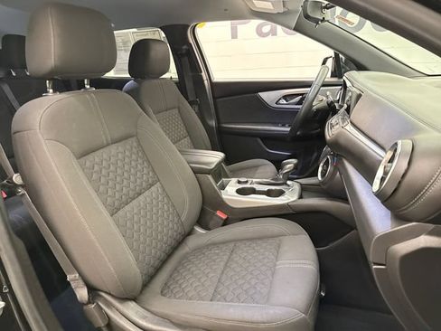 Used 2021 Chevrolet Blazer LT AWD/4WD image 30