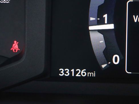 Used 2024 Toyota Tacoma SR5 image 17