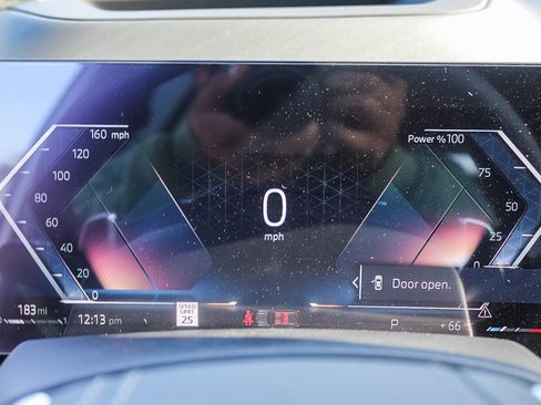 New 2026 BMW X5 xDrive40i w/ Climate Comfort Package image 23