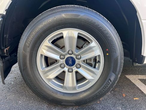 Used 2018 Ford F150 XLT image 36