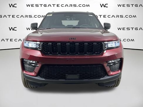 New 2025 Jeep Grand Cherokee Limited image 2