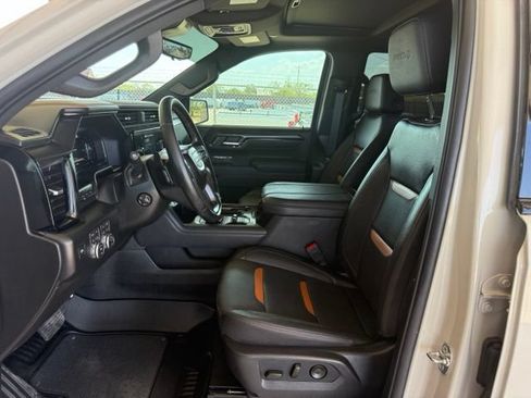 Used 2026 GMC Sierra 1500 AT4 w/ Technology Package AWD/4WD image 14