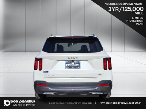 Used 2025 Kia Sorento EX w/ EX Panoramic Sunroof Package image 26