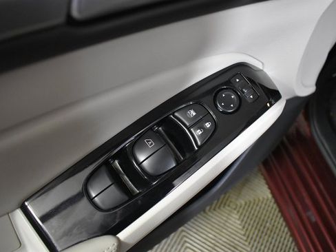 Certified 2023 Nissan Altima 2.5 SV image 8