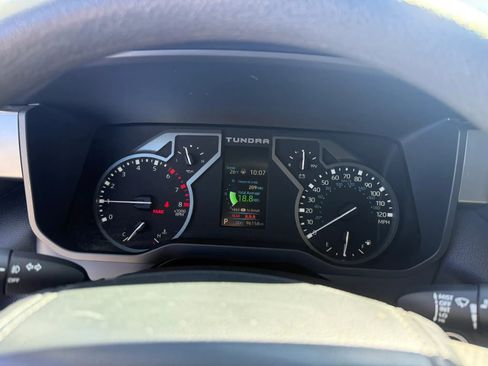 Used 2022 Toyota Tundra SR5 w/ SR5 Convenience Package image 19