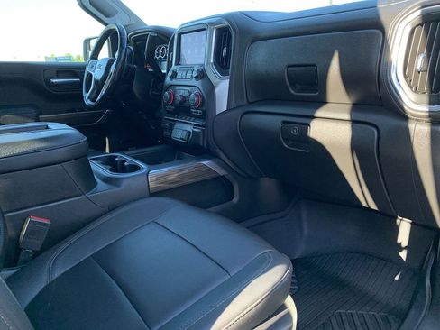 Used 2022 Chevrolet Silverado 1500 LT Trail Boss w/ Convenience Package II image 32