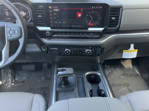 New 2026 GMC Sierra 1500 SLT w/ SLT Premium Plus Package image 33