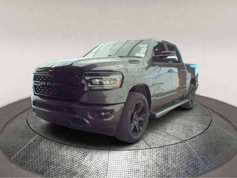 Used 2022 RAM 1500 Big Horn AWD/4WD image 3