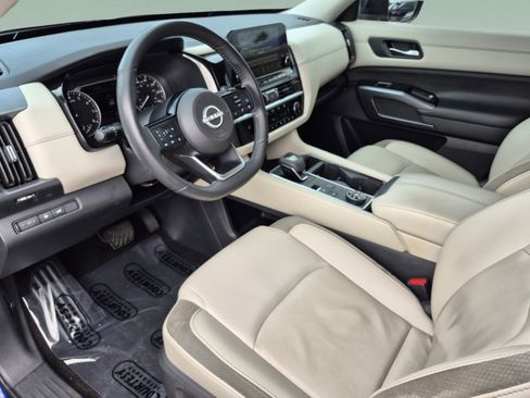 Certified 2023 Nissan Pathfinder SL AWD/4WD image 21