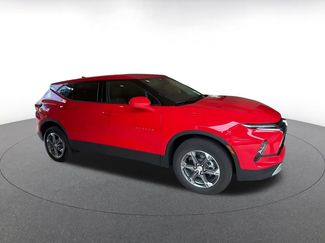 Used 2026 Chevrolet Blazer LT FWD video 2