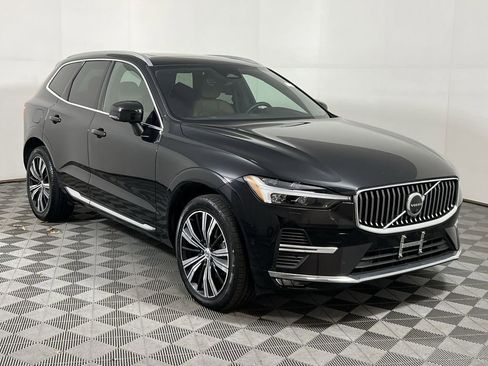 Certified 2023 Volvo XC60 B5 Plus w/ Protection Package Premier image 2