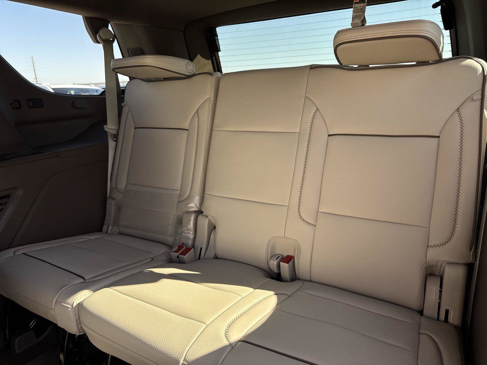 New 2027 GMC Yukon Denali w/ Denali Reserve Package AWD/4WD image 24