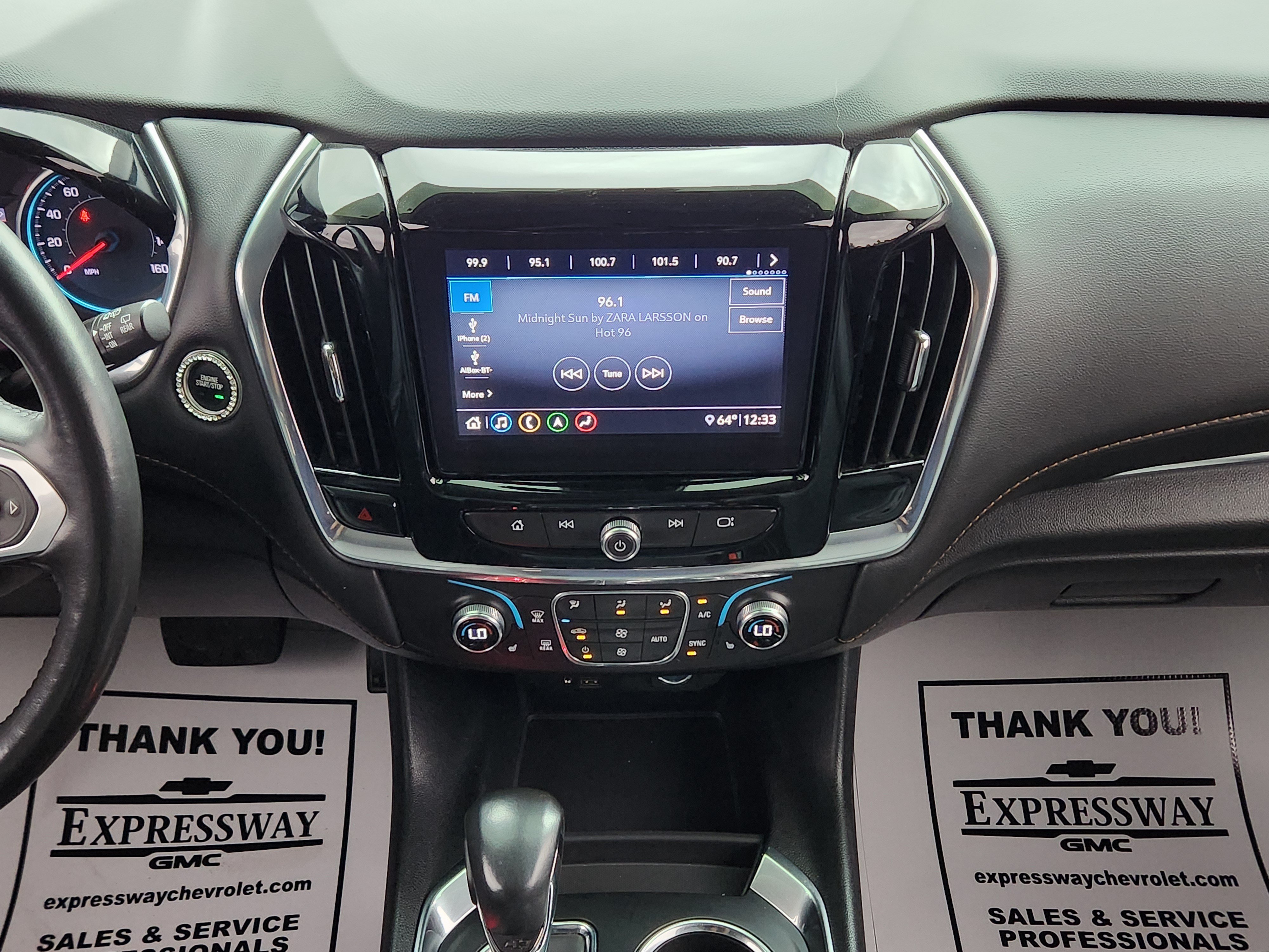 Used 2021 Chevrolet Traverse RS FWD image 19