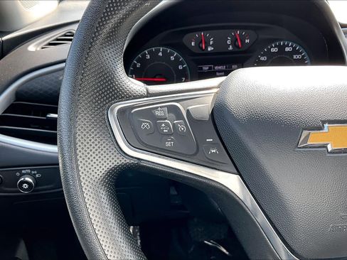 Used 2025 Chevrolet Malibu LT image 22