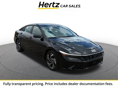 Used 2025 Hyundai Elantra SEL FWD image 1