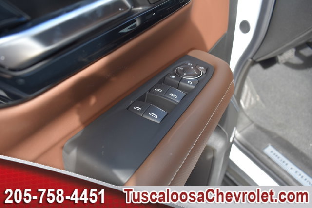 New 2027 Chevrolet Tahoe High Country w/ Sun And Tow Package AWD/4WD image 16