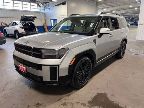 Used 2024 Hyundai Santa Fe Calligraphy image 7