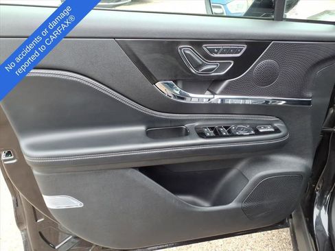 Used 2023 Lincoln Corsair AWD w/ Equipment Group 101A image 14