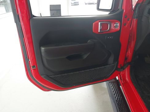 Used 2020 Jeep Gladiator Sport w/ Quick Order Package 24S image 25