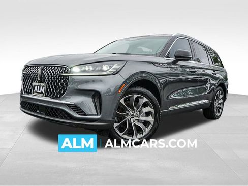 Used 2025 Lincoln Aviator Reserve w/ Illumination Package AWD/4WD image 1