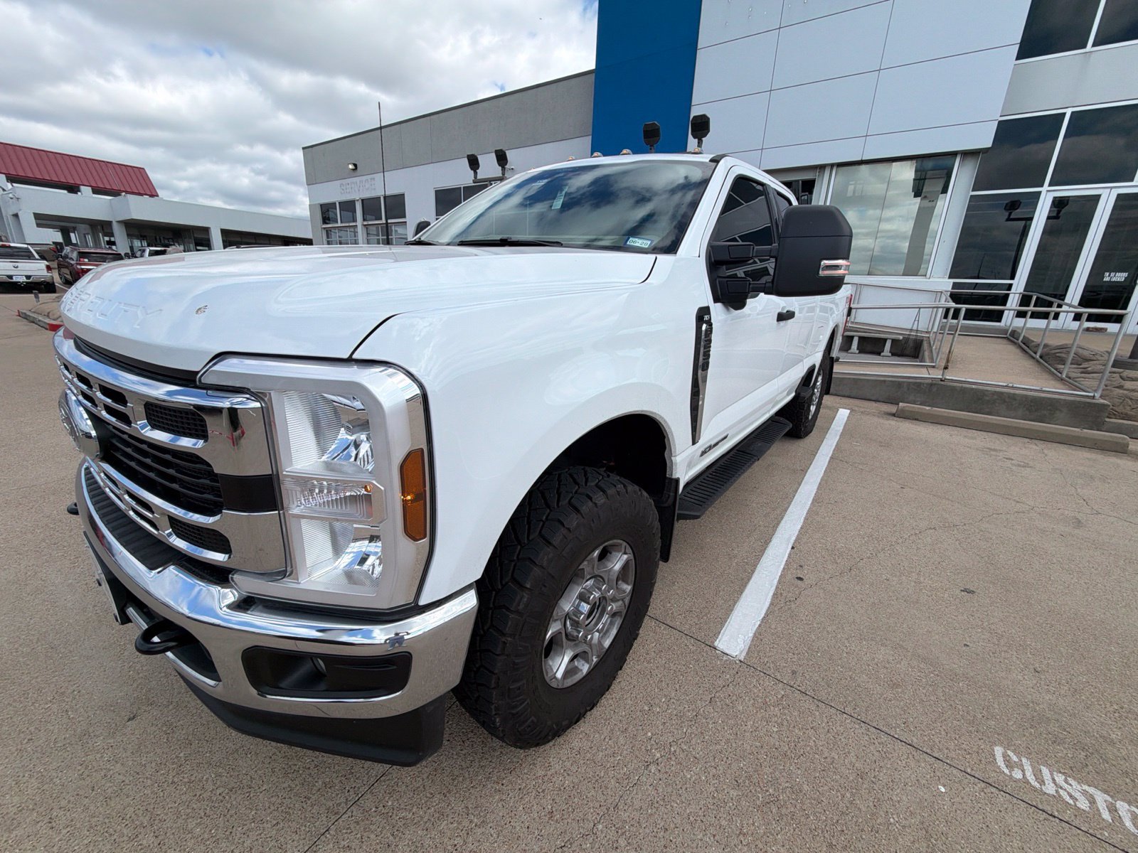 Used 2026 Ford F250 XLT w/ 360-Degree Camera Package AWD/4WD image 3