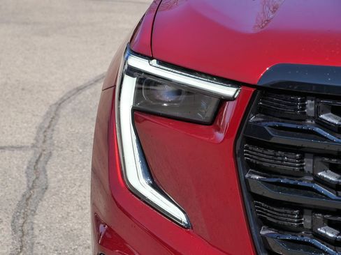 New 2026 GMC Acadia Elevation w/ Black Edition AWD/4WD image 4