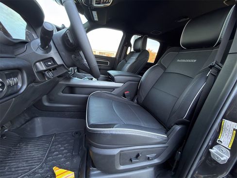 New 2025 RAM 2500 Laramie image 20