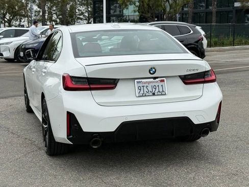 Used 2025 BMW 330i Sedan w/ M Sport Package image 10