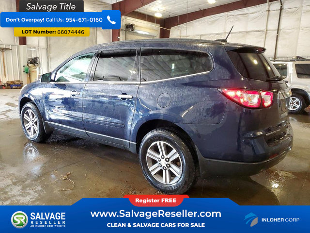 Used 2017 Chevrolet Traverse LT AWD/4WD image 3