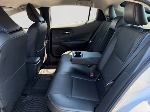 Used 2023 Toyota Prius XLE FWD image 11