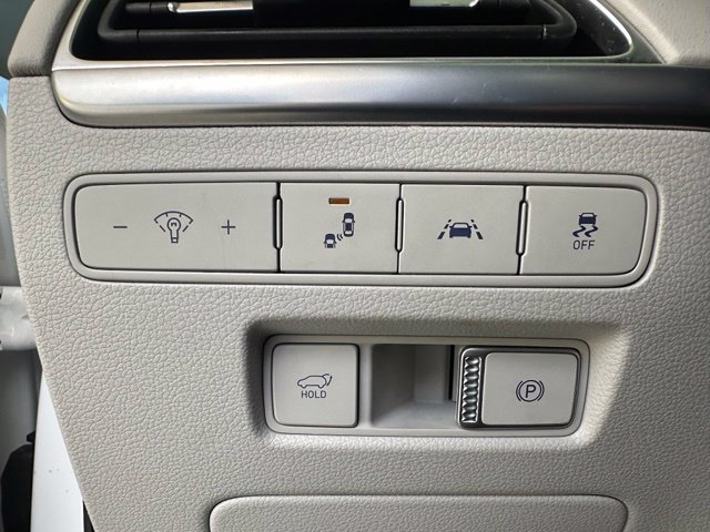 Used 2021 Hyundai Palisade Limited FWD image 21