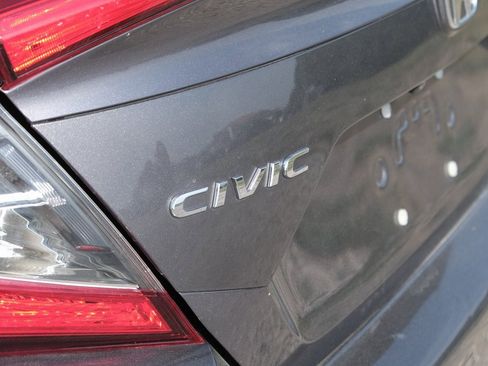Used 2020 Honda Civic Touring image 38