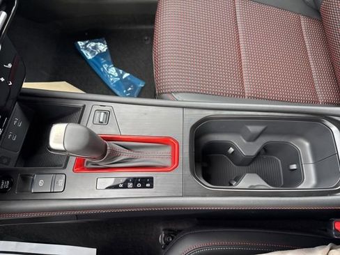 New 2026 Nissan Kicks SR w/ Cold Weather Package image 20