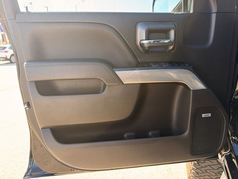 Used 2018 Chevrolet Silverado 1500 LT w/ All Star Edition AWD/4WD image 13