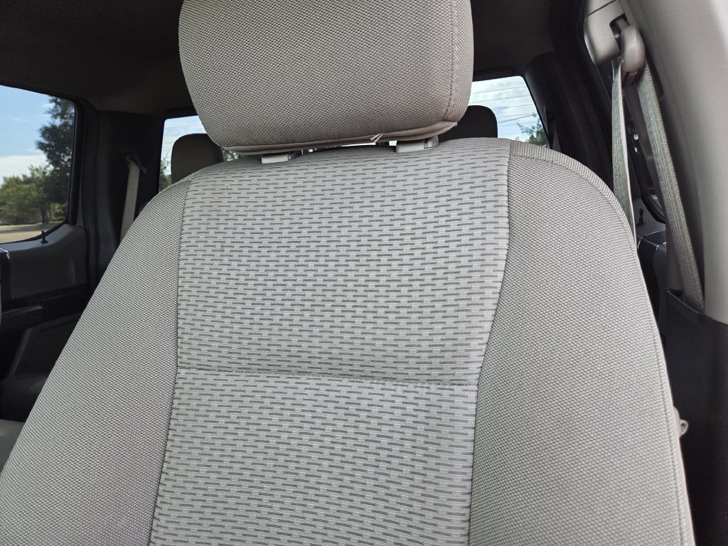 Used 2019 Ford F150 XLT w/ Equipment Group 302A Luxury AWD/4WD image 18