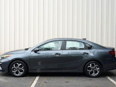 Used 2020 Kia Forte LXS FWD image 40