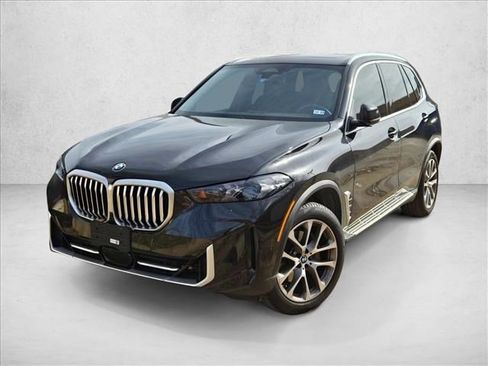 Used 2024 BMW X5 sDrive40i w/ Parking Assistance Package image 1