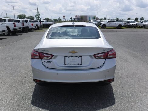 Used 2022 Chevrolet Malibu LT FWD image 5