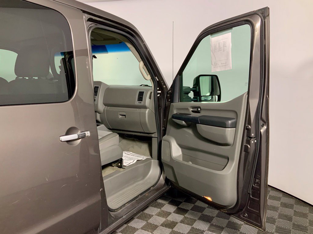 Used 2012 Nissan NV 3500 SV w/ Technology Pkg RWD image 32