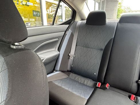 Used 2025 Nissan Versa SV FWD image 38